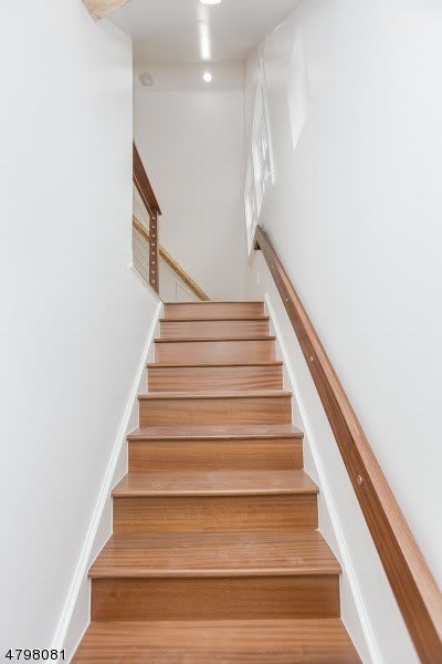 36 N Willow St – photo 5