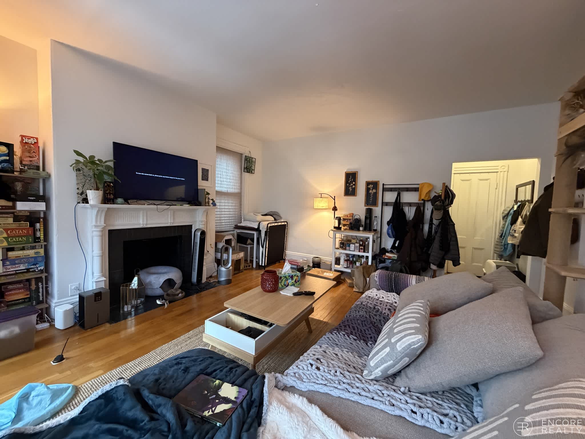 16 Davis Ave – photo 3