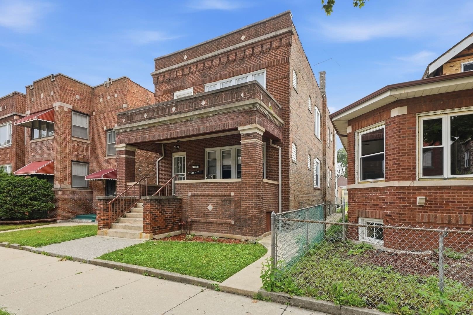 8041 S Laflin Street – photo 2