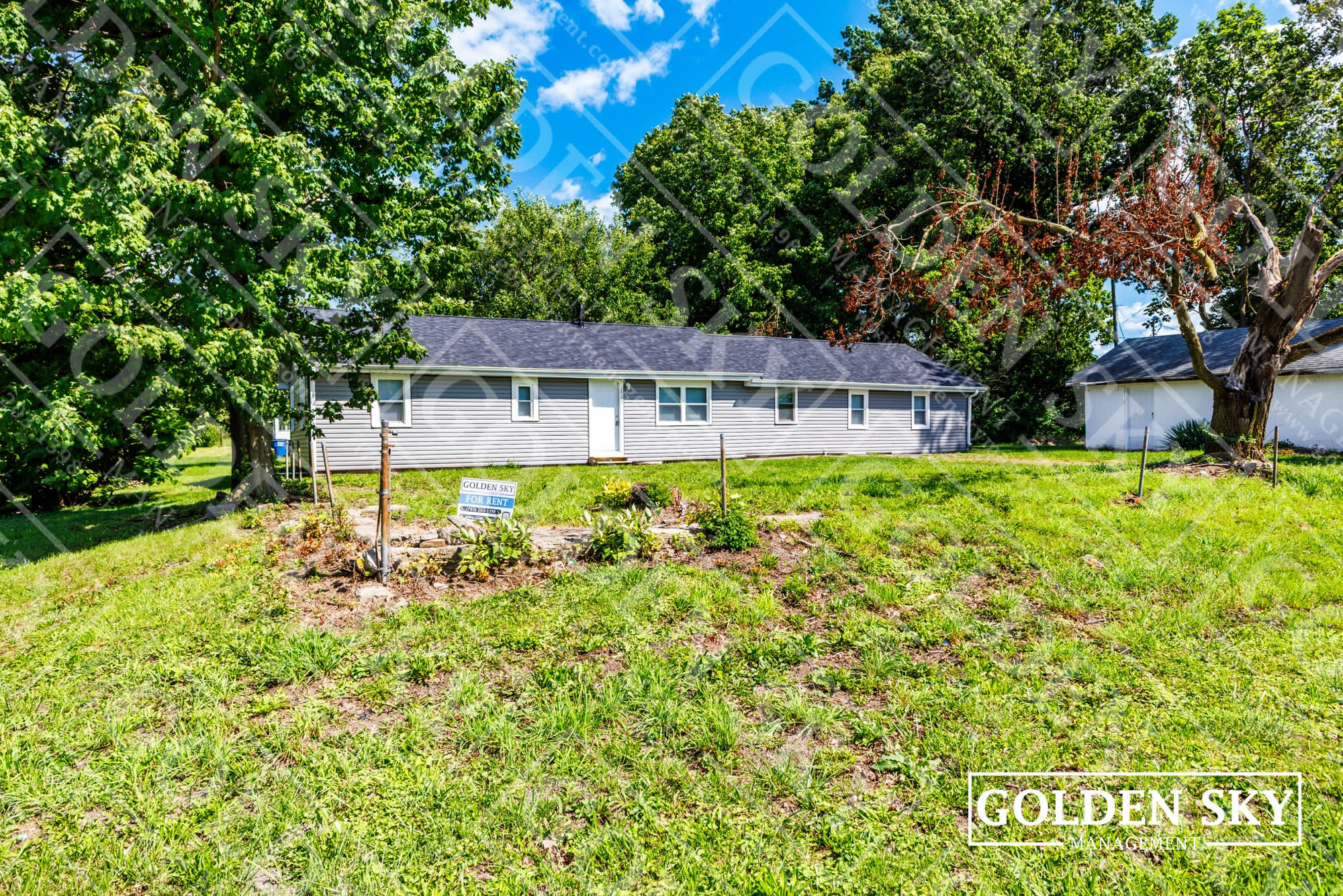 1303 East Butler Street – photo 2