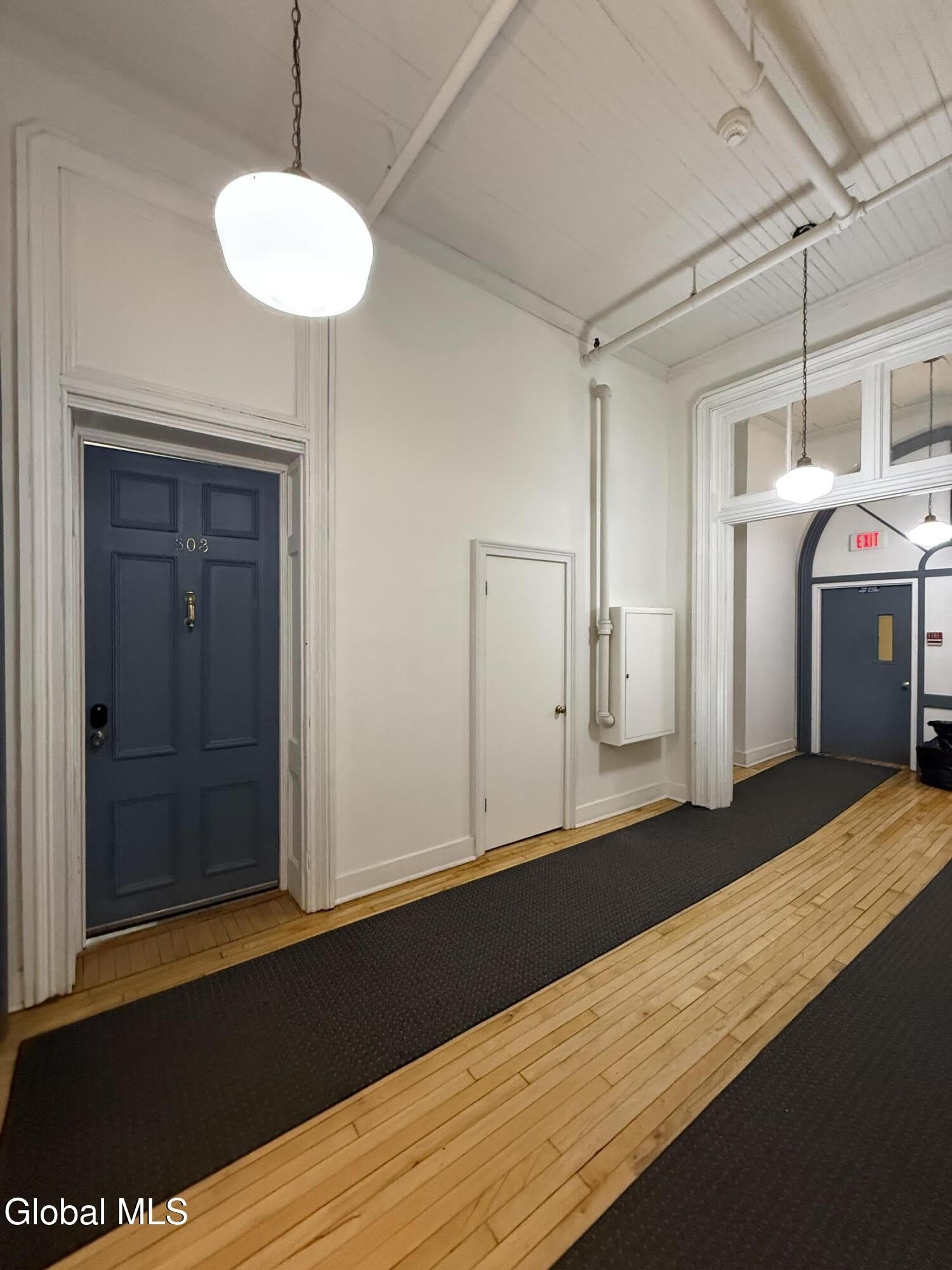 409 Madison Avenue – photo 3