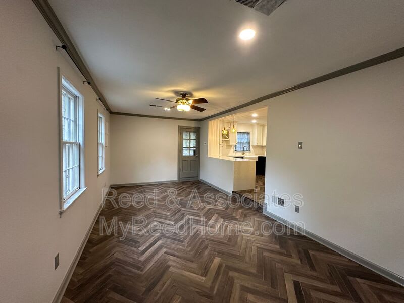 4297 Sequoia Ave – photo 3