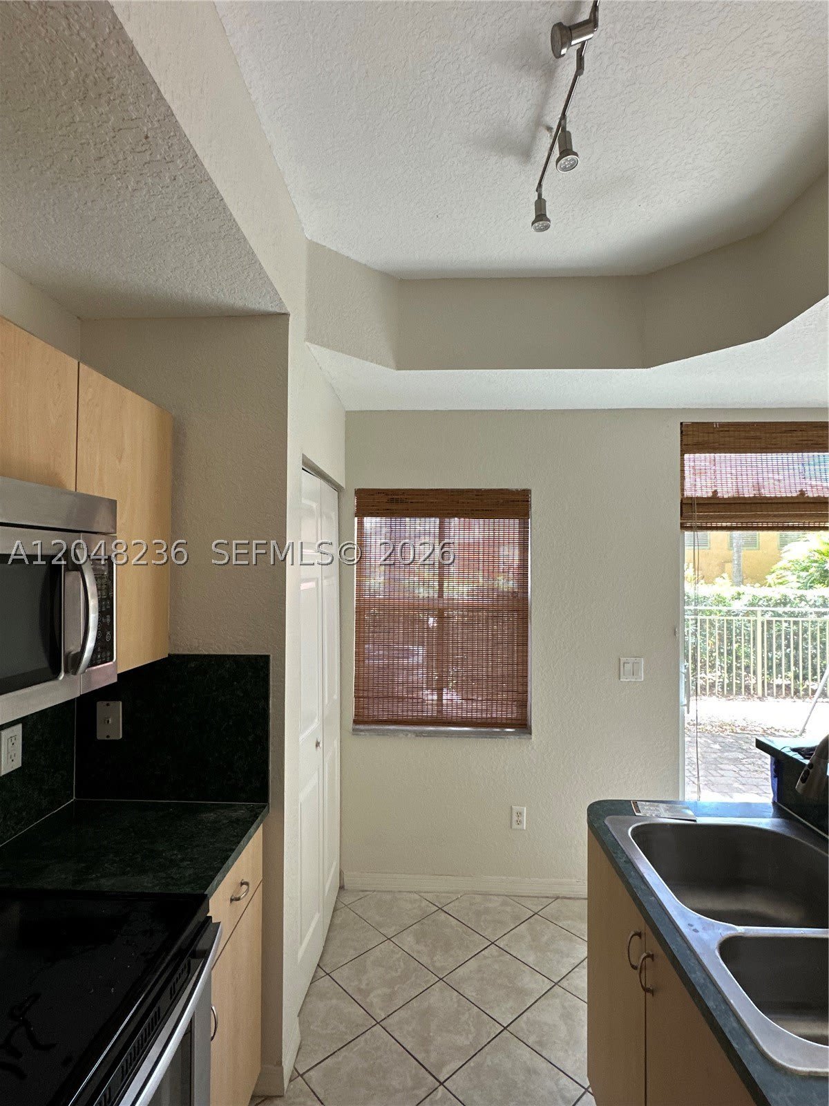 4952 Tradewinds Ter – photo 2