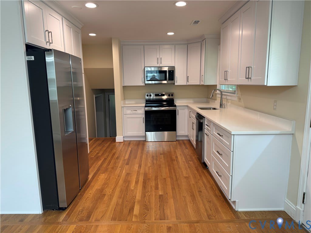 9504 Ridgefield Road – photo 4