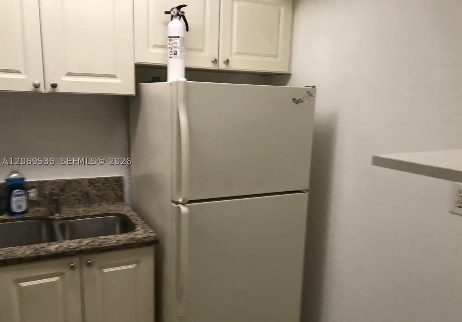 9445 SW 76th St – photo 3