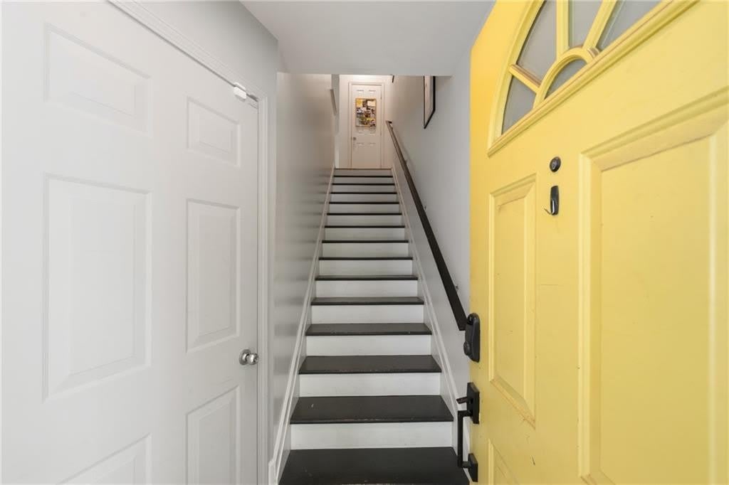 951 Glenwood Avenue SE – photo 4