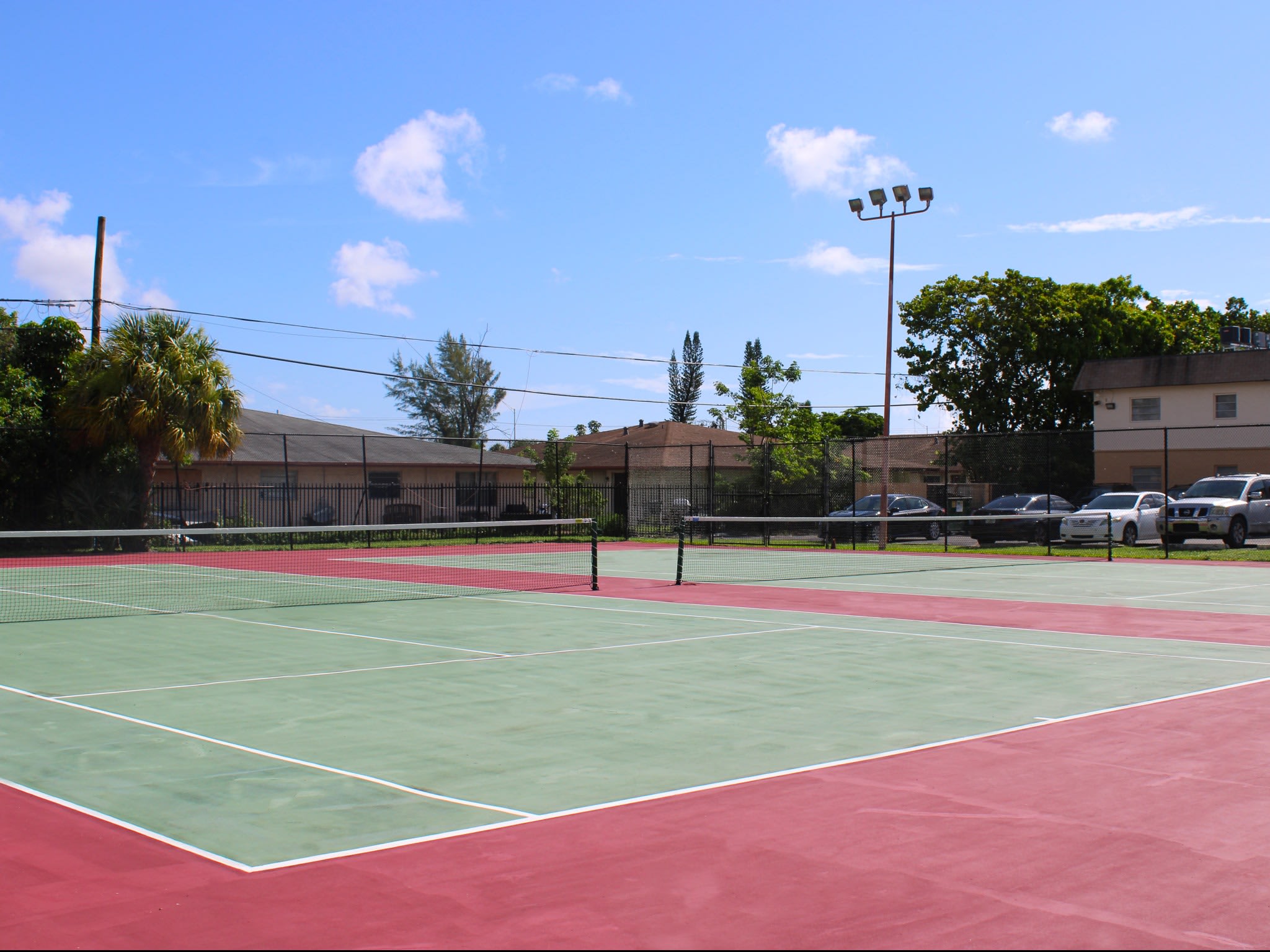 Pompano Palms Apartments – photo 2