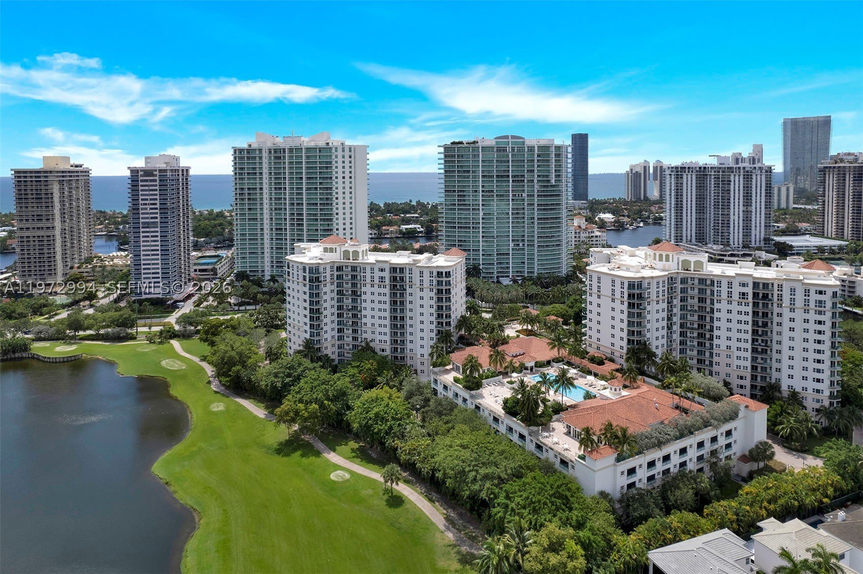 20000 E Country Club Dr – photo 3