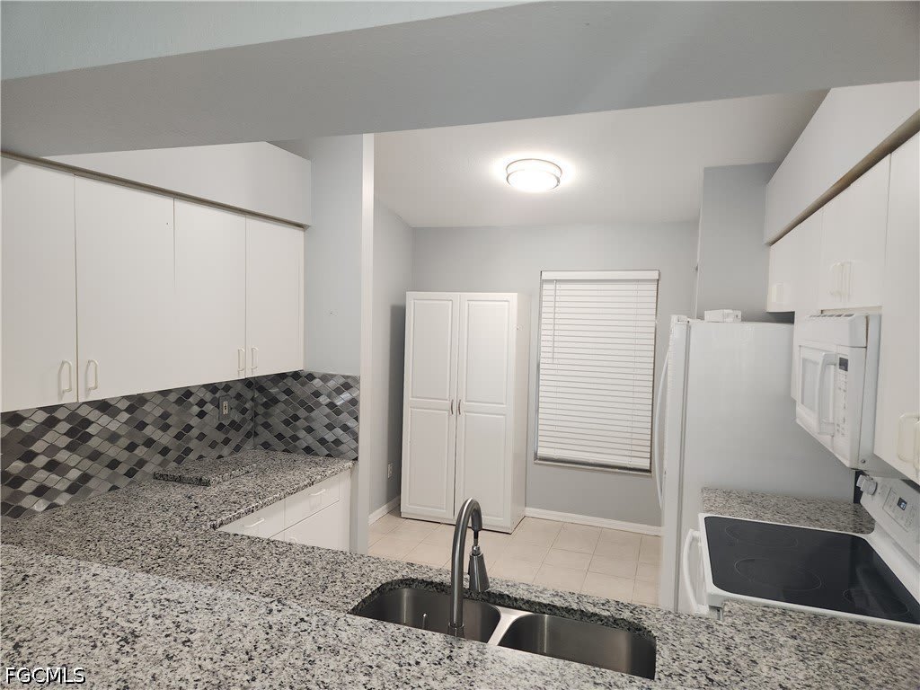 9660 Victoria Lane – photo 4