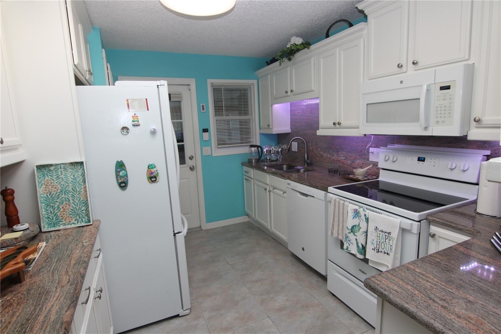 1207 Lakehouse Court – photo 3
