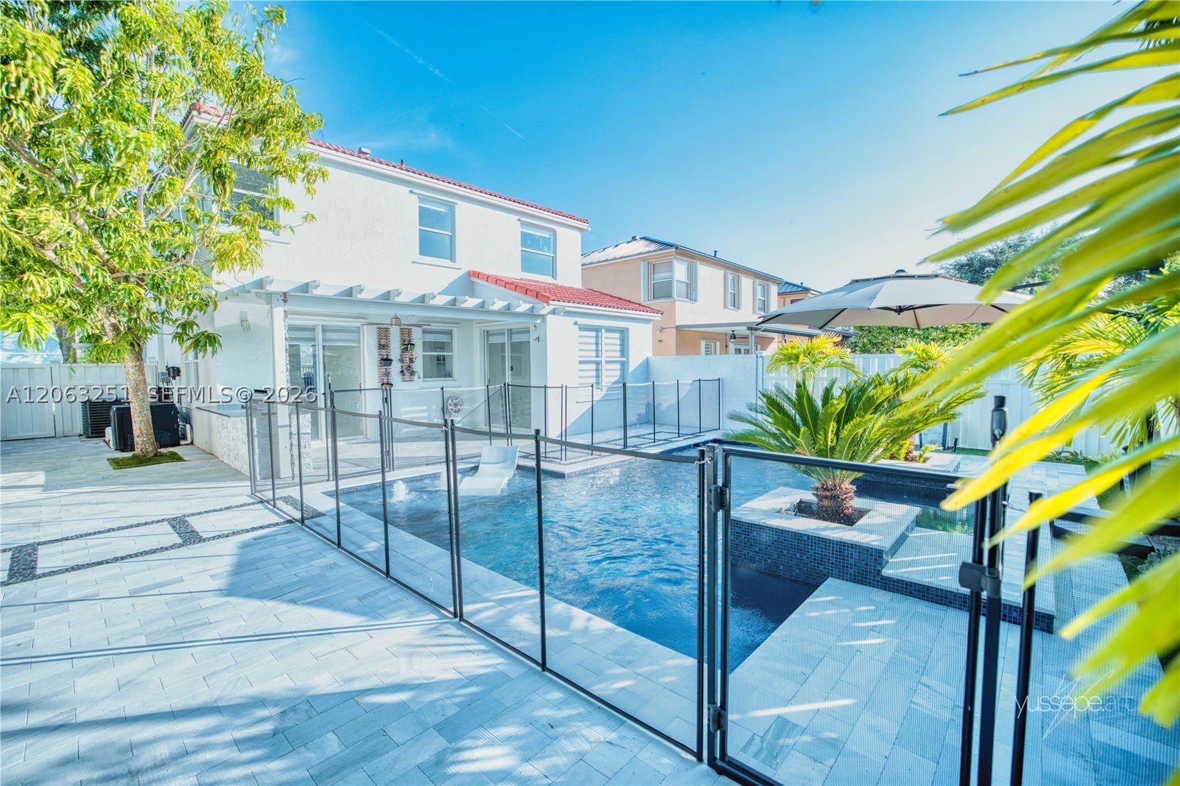 15151 NW 6th Ct – photo 5