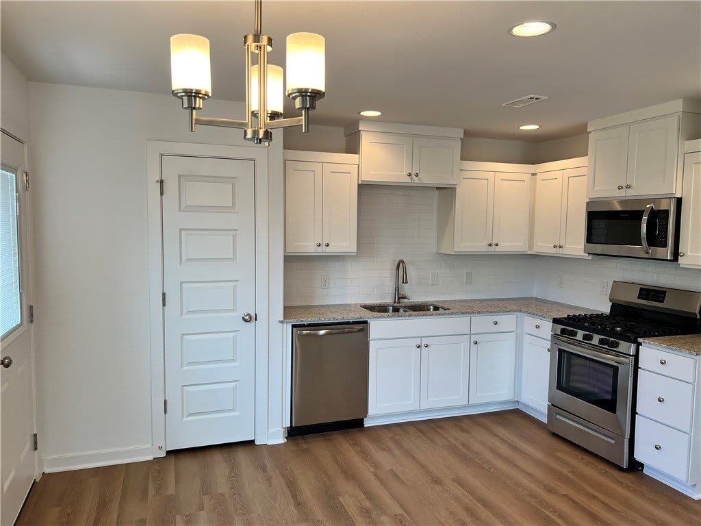 502 Cresswell Drive – photo 5