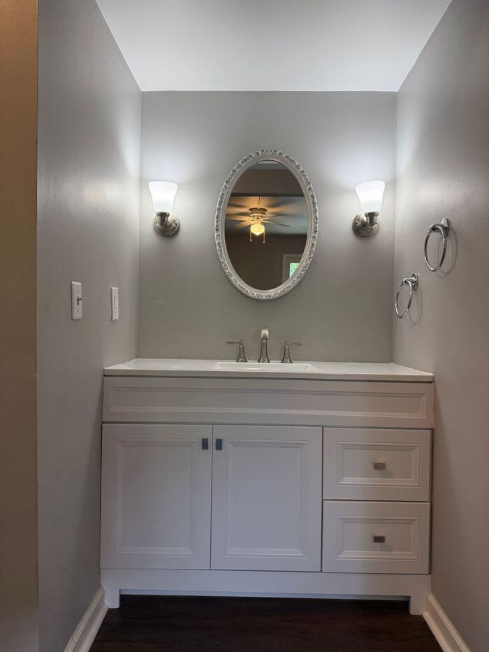 1900 Richard Jones Road – photo 5
