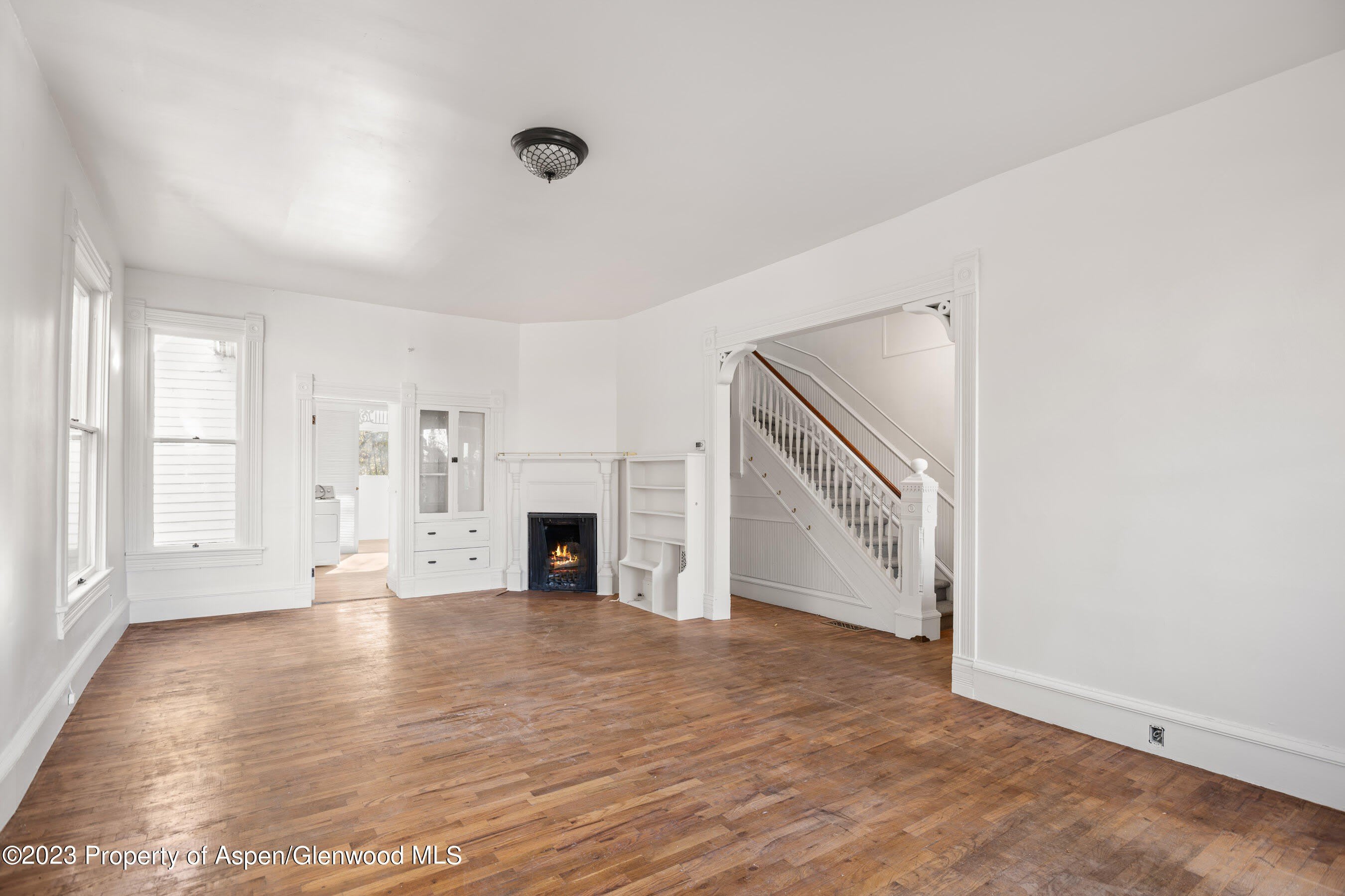 212 N Monarch Street – photo 2
