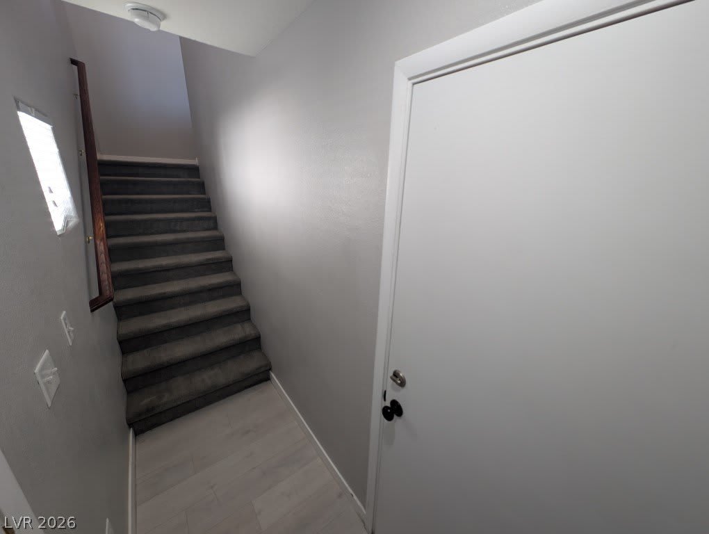 9120 Alpine Grove Avenue – photo 2