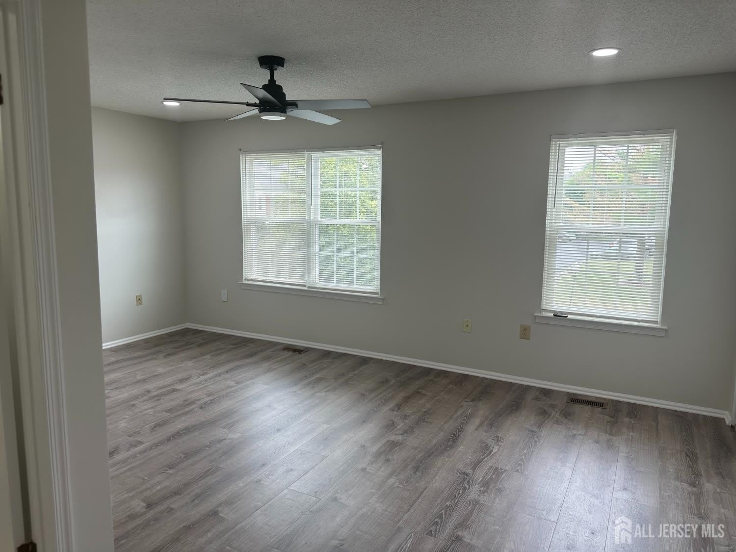 61 Goodwin Drive – photo 3