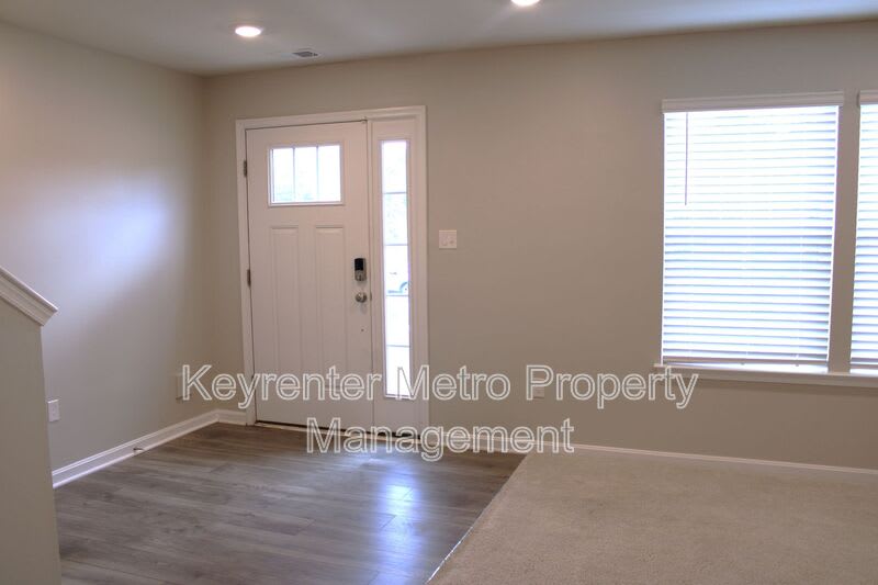 9818 Ruby Lockhart Blvd – photo 3