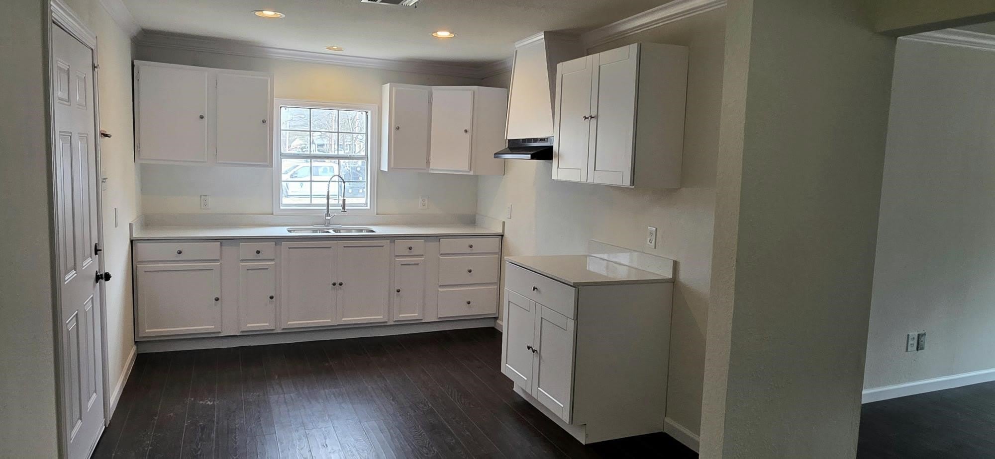 4302 Roberts Street – photo 3