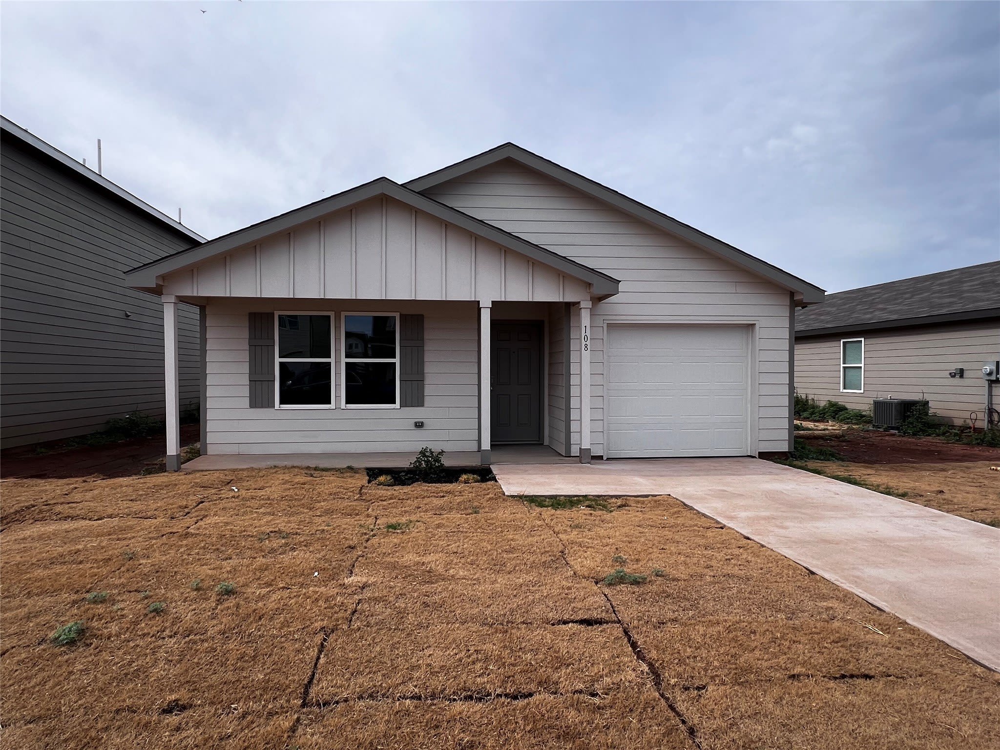 108 Dotty Lou Street – photo 1