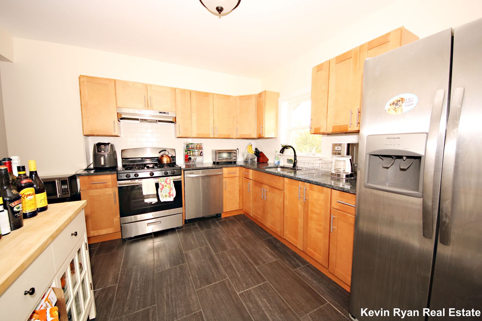 105 Cushing St #2B Waltham MA 02453 – photo 3