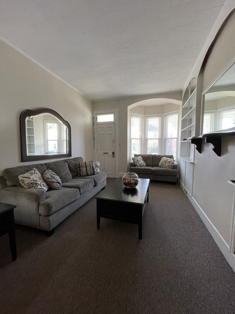 723 Grace Street – photo 3
