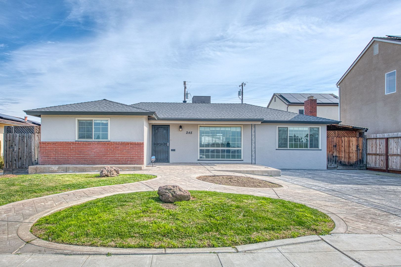 Adorable 3 BR 1 BA Home In A Well Desired Clovis Neighborhood – photo 1
