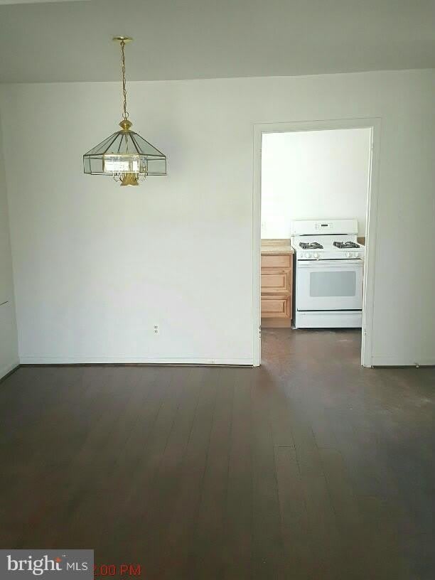 11620 VANTAGE HILL Road – photo 4