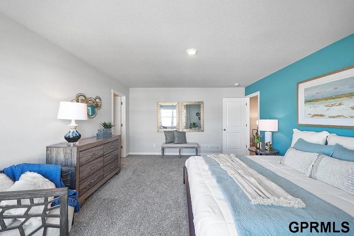 7405 South 204Th Avenue – photo 3