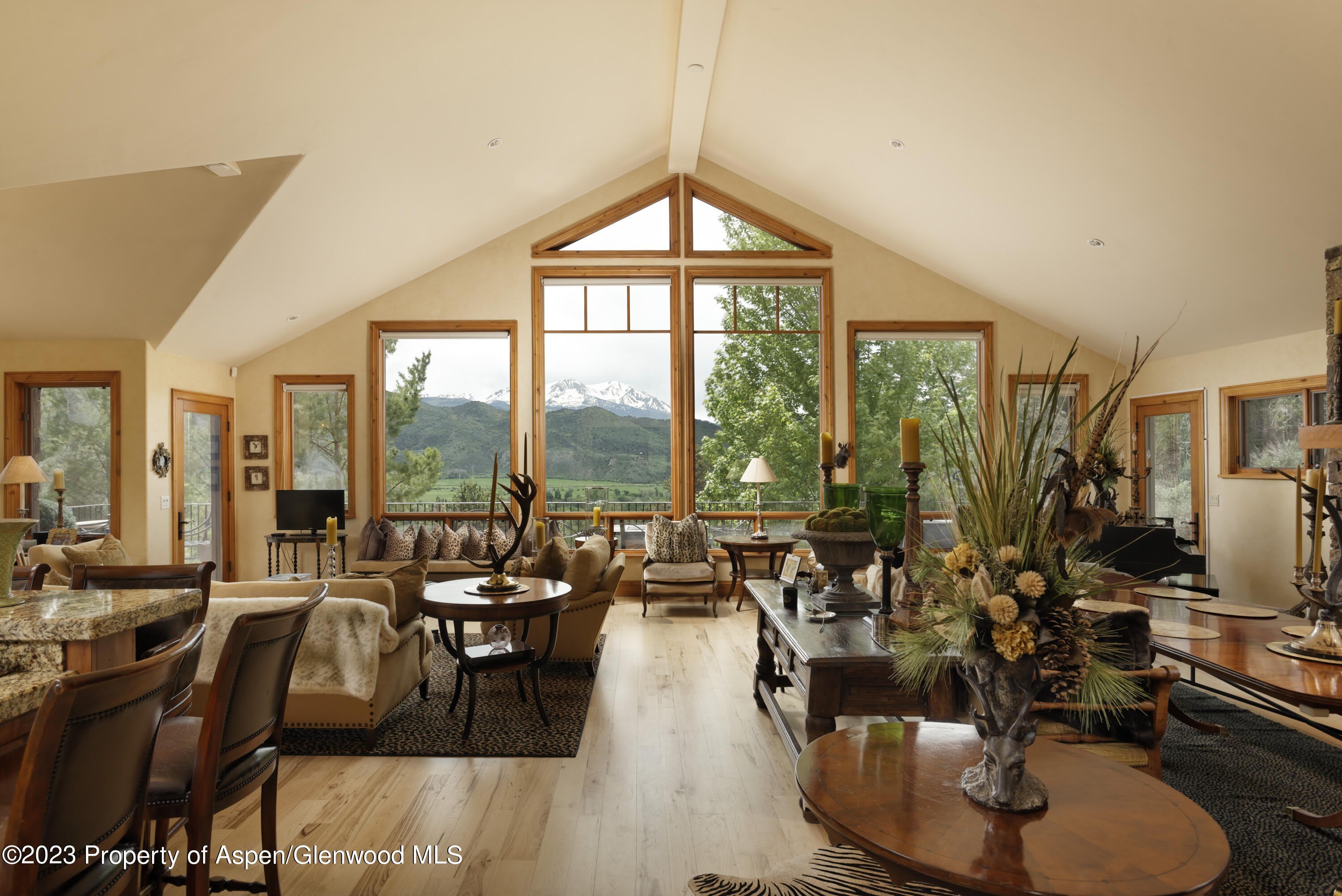 121 Ridge Road – photo 4