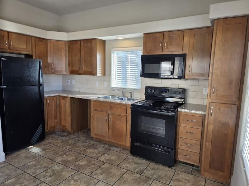 342 S 40th St – photo 2