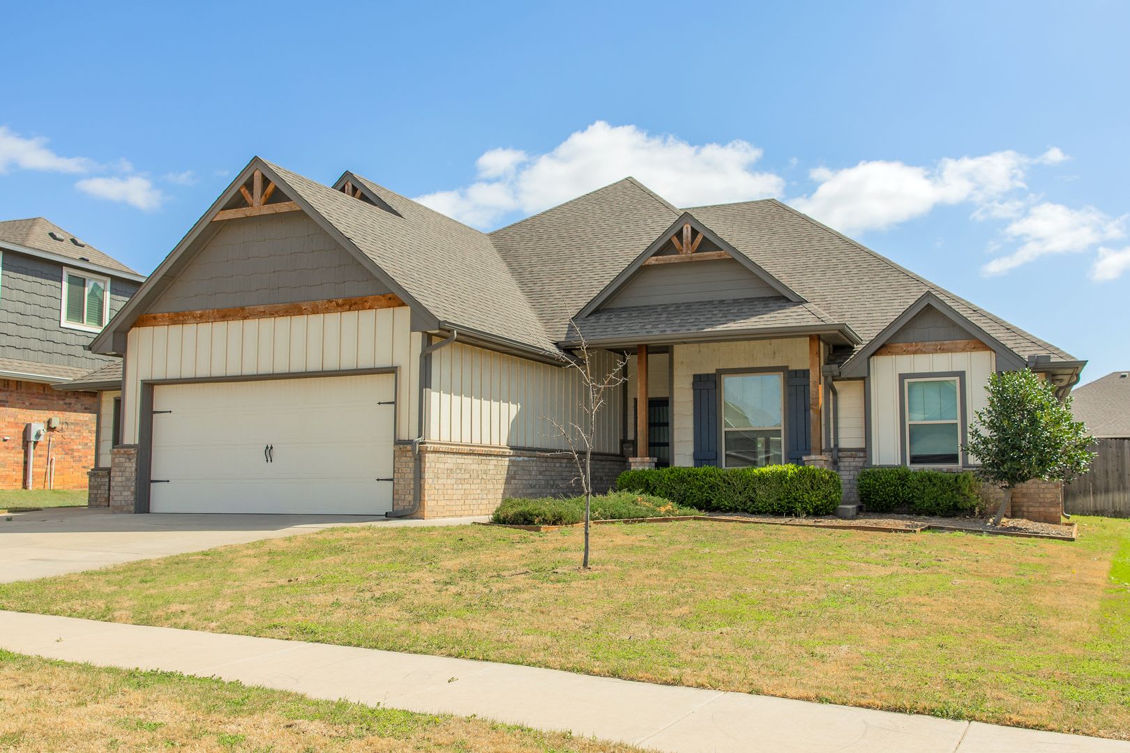 BEAUTIFUL 5 BED HOME FOR LEASE – photo 5