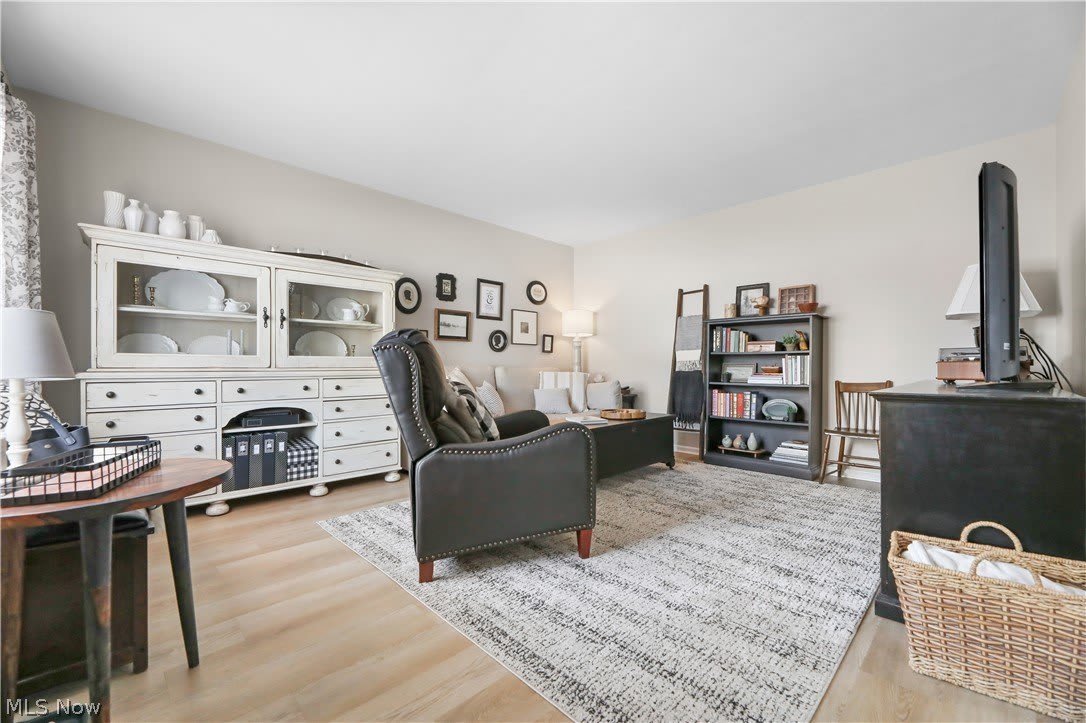 12445 Cleveland Avenue NW – photo 4