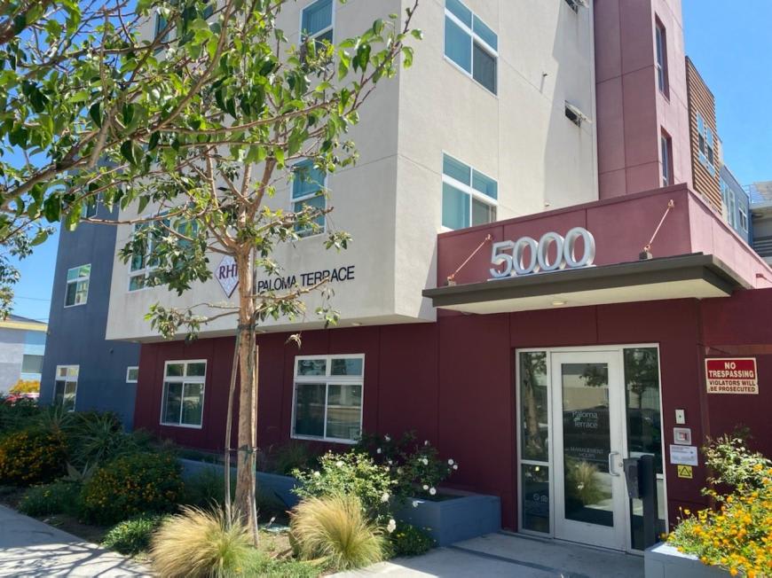 5000 South Main St. – photo 1