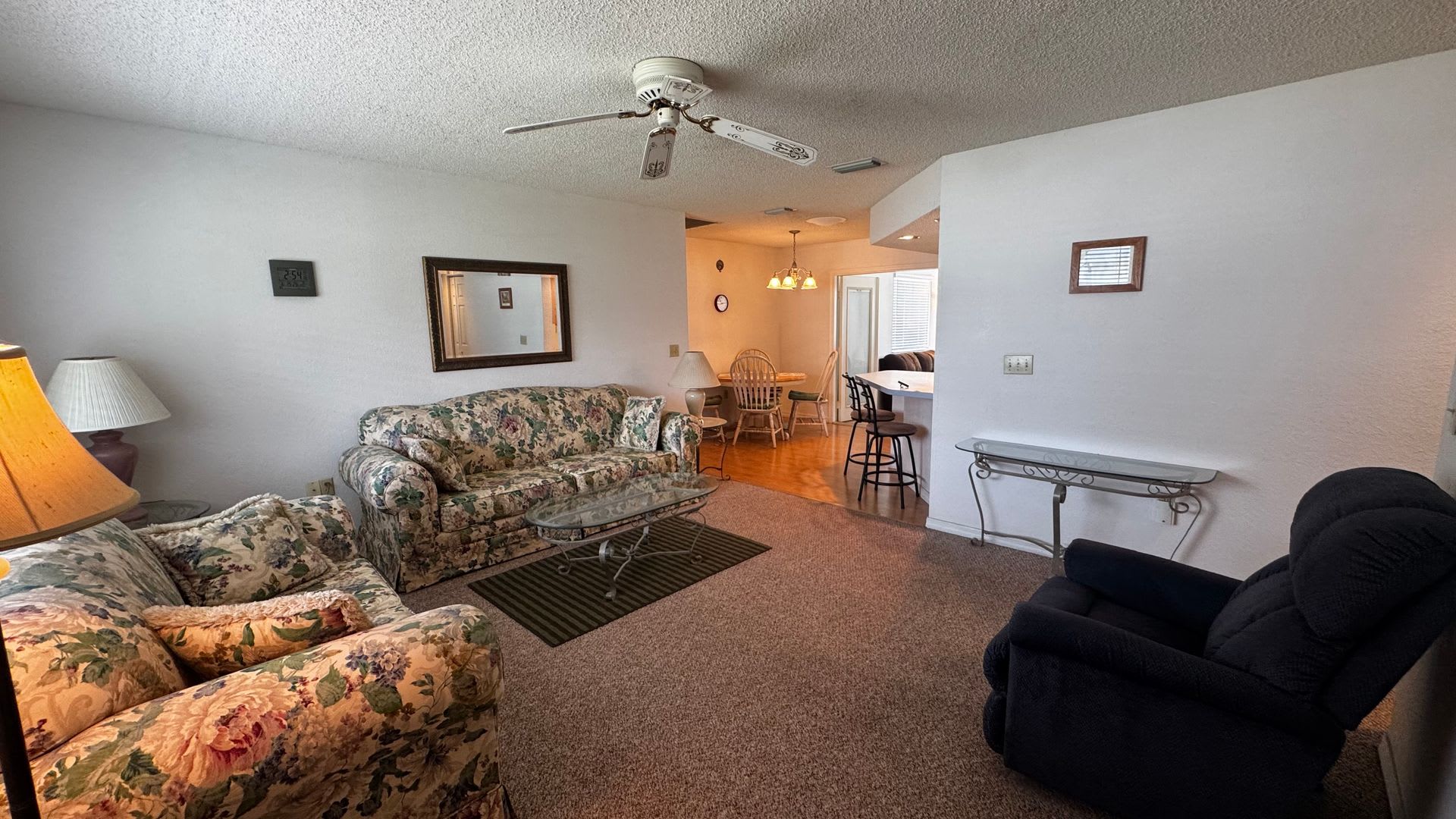 UTILITIES INCLUDED!! Resort-Style Living in Oak Run – Active 55+ Community Rental in Southwest Ocala – photo 3