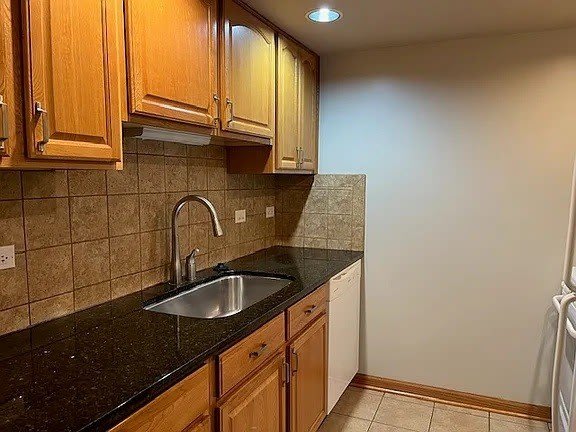 1125 Royal Saint George Drive – photo 2