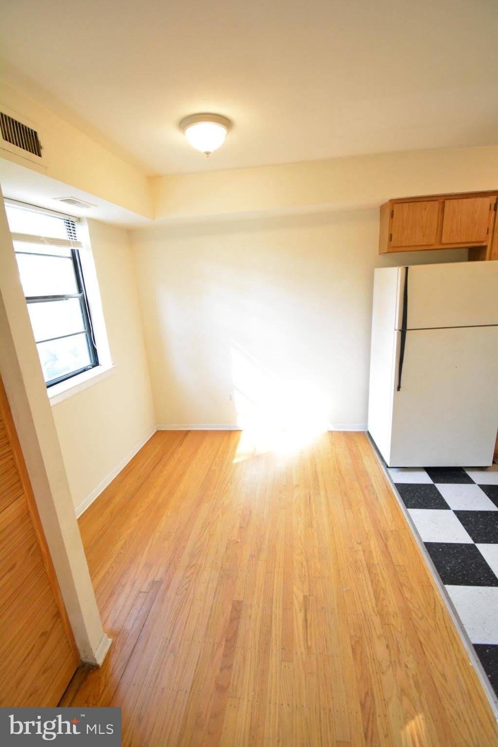 3413 CRESSON Street – photo 4