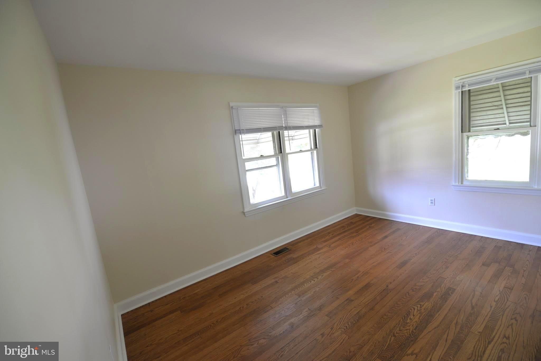 116 WALNUT Street – photo 4