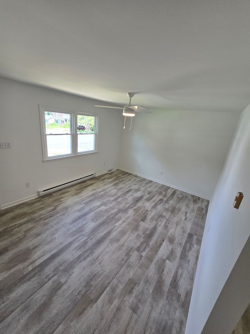 Newly remodeled 4 bedroom home – photo 5