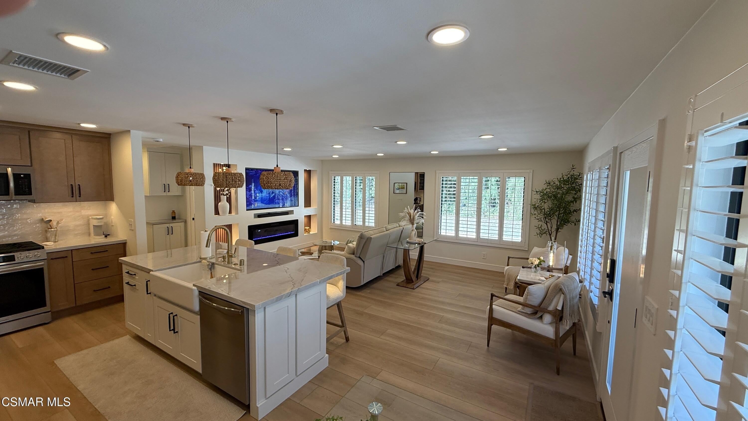 3439 Highwood Court – photo 3