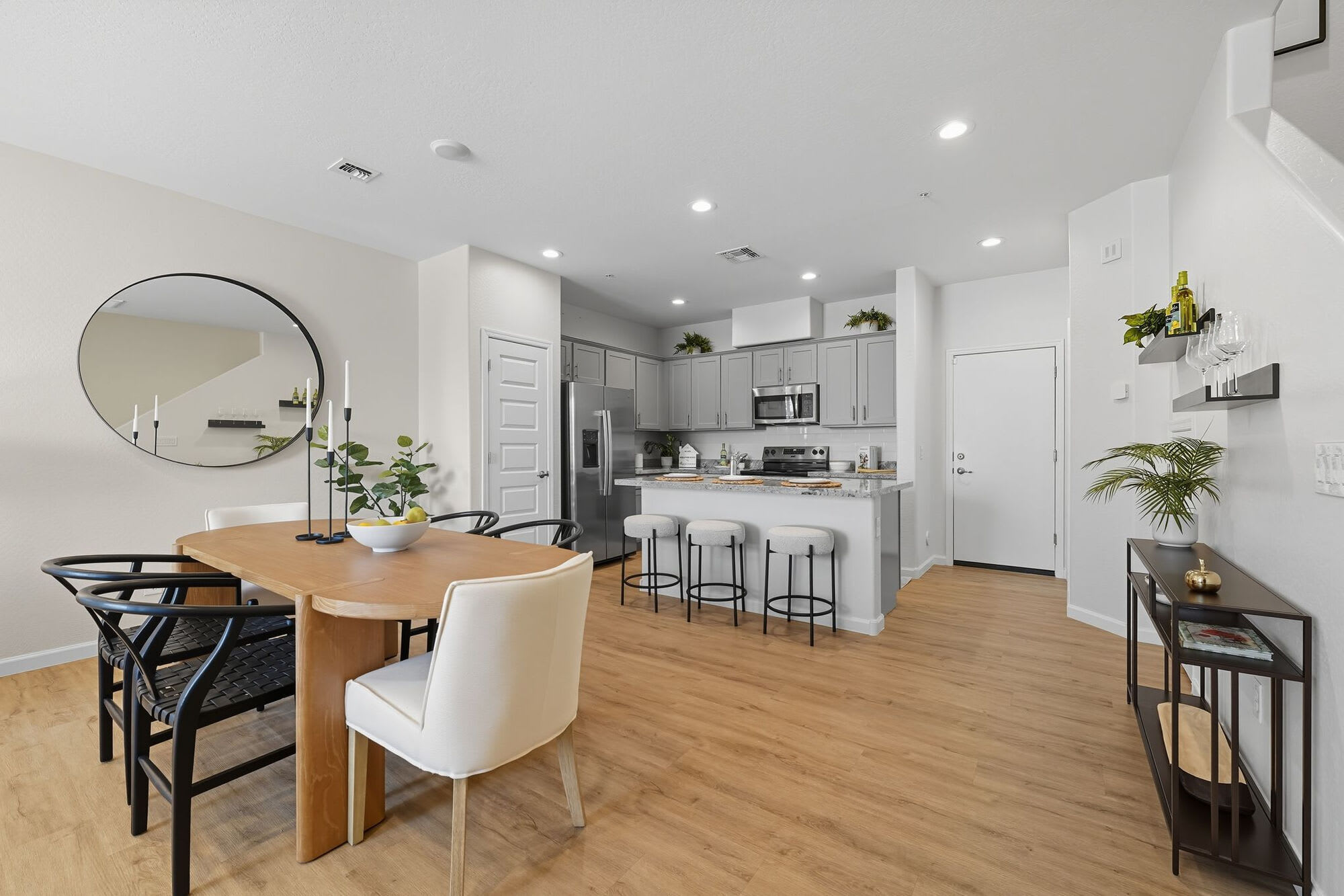 BB Living at Val Vista – photo 4