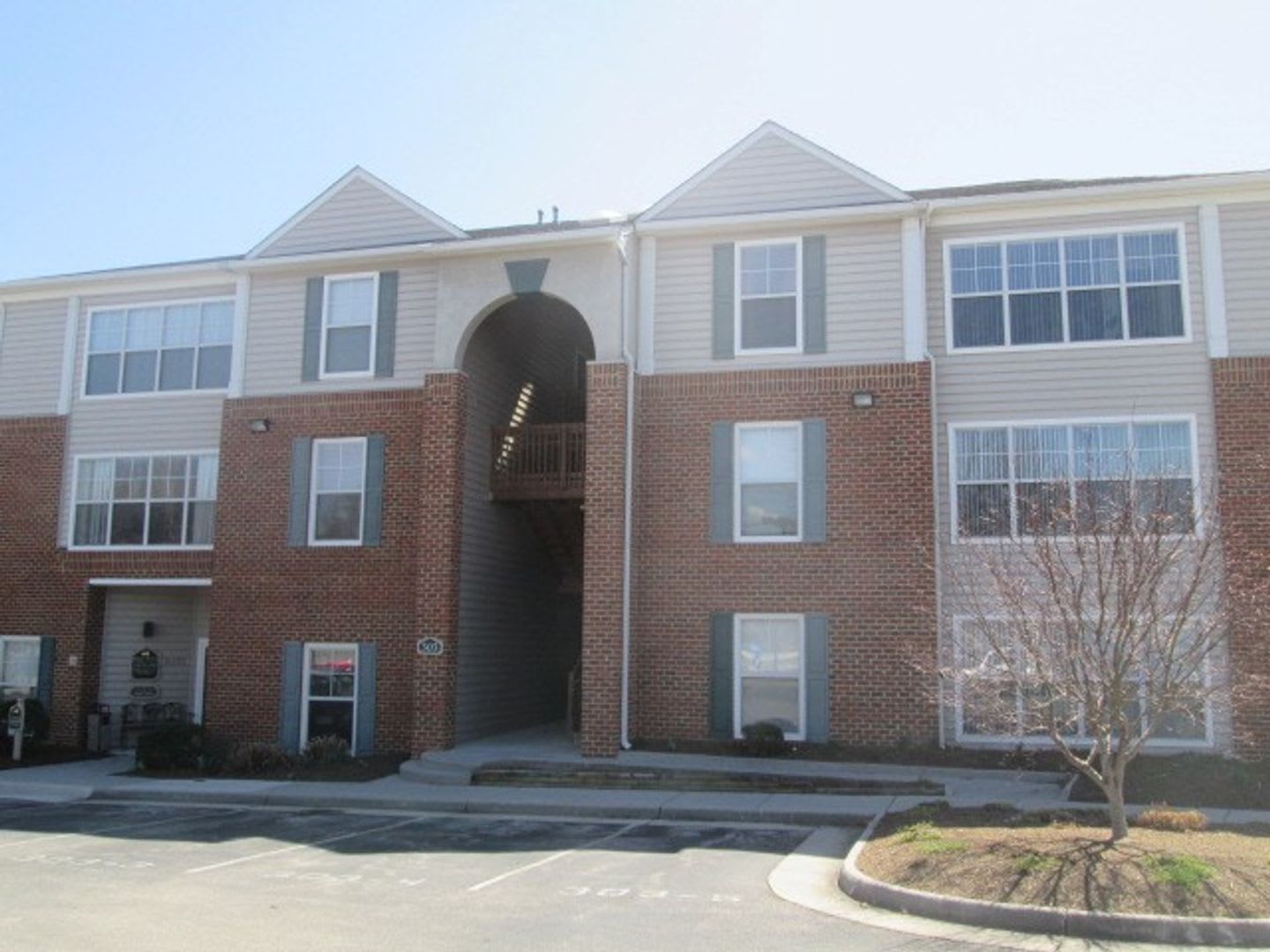 1 Bedroom 1 Bath Condo – photo 1