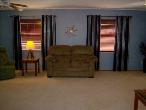 829 E 12th Ave – photo 4