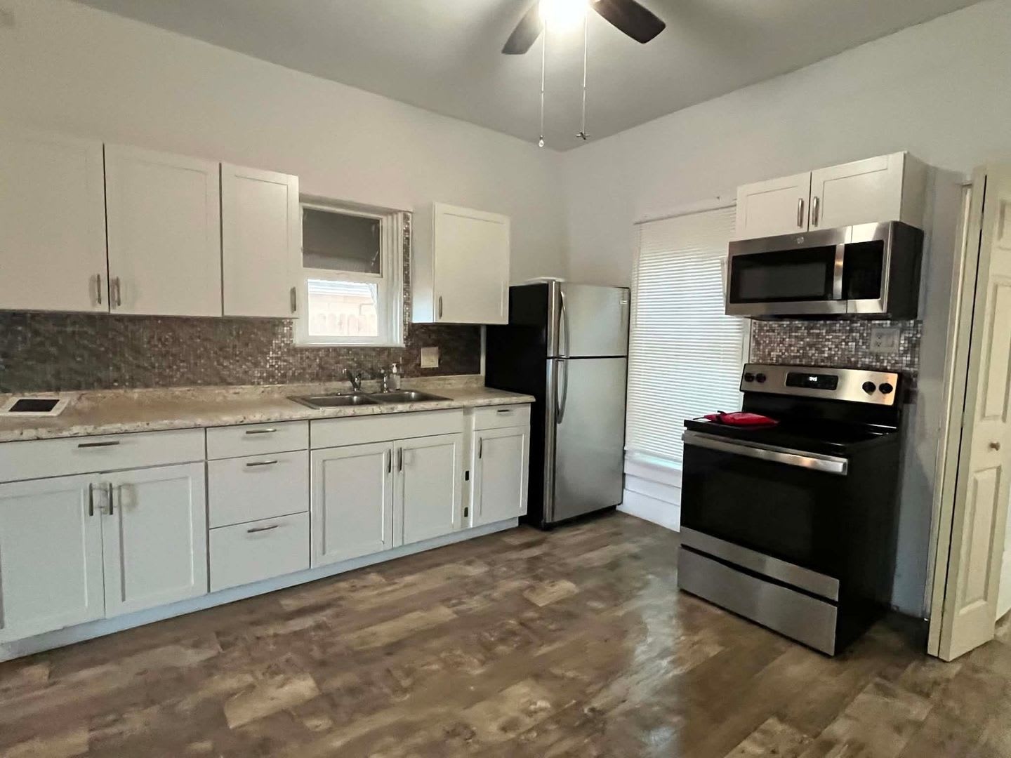 Cozy 2BR House in Pueblo – photo 3
