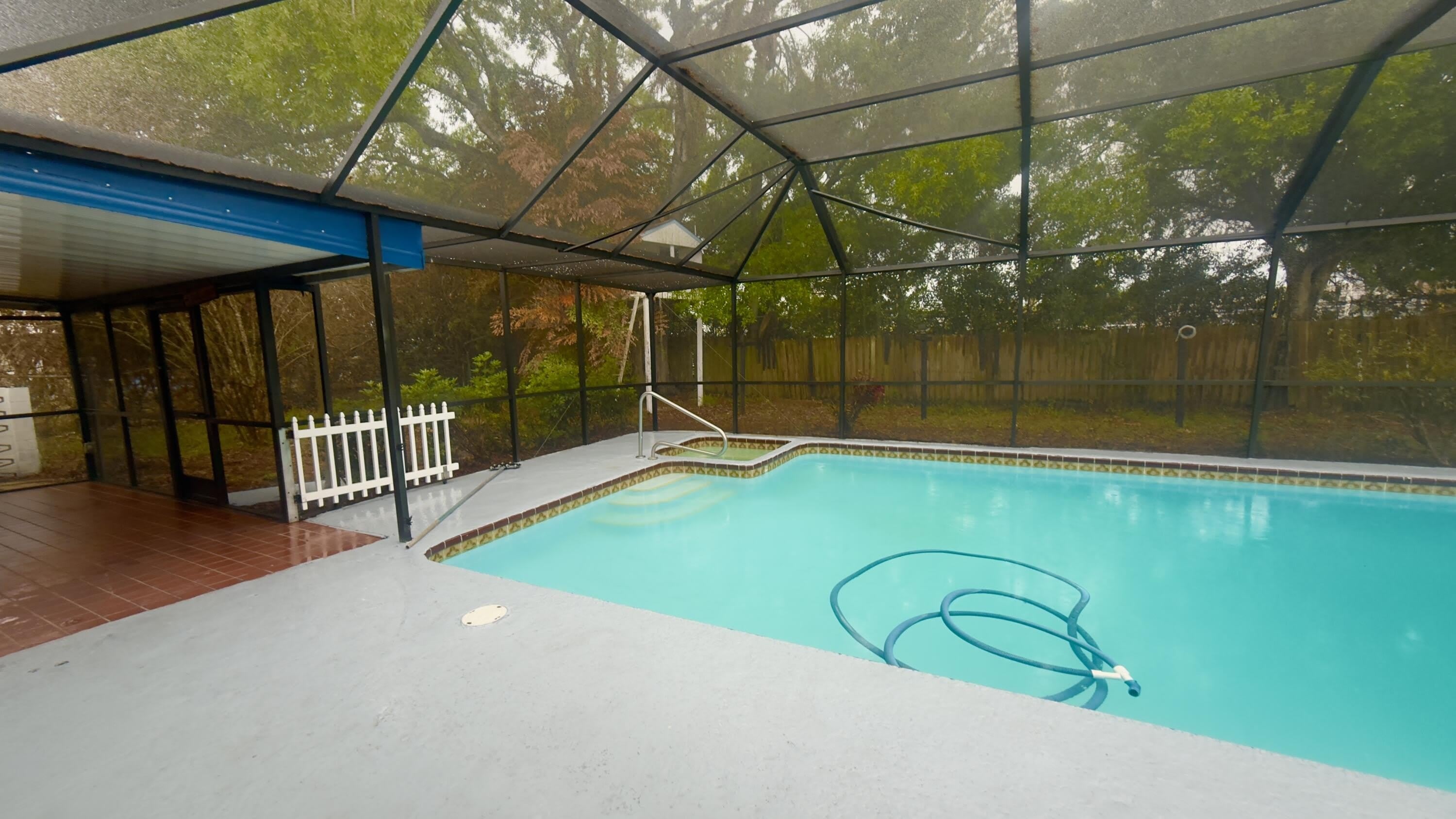 4221 Rose Lane NE – photo 4