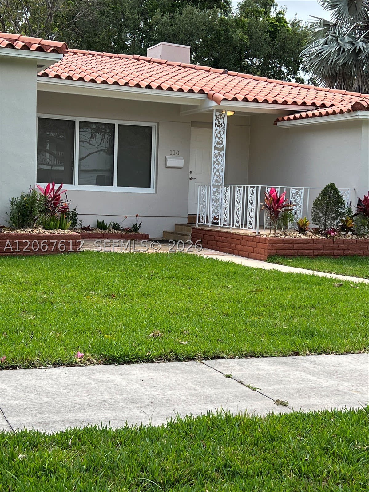 110 SW 30th Rd – photo 3