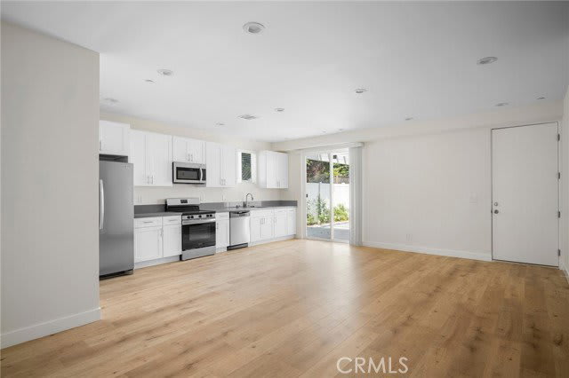 6851 De Celis Place – photo 2