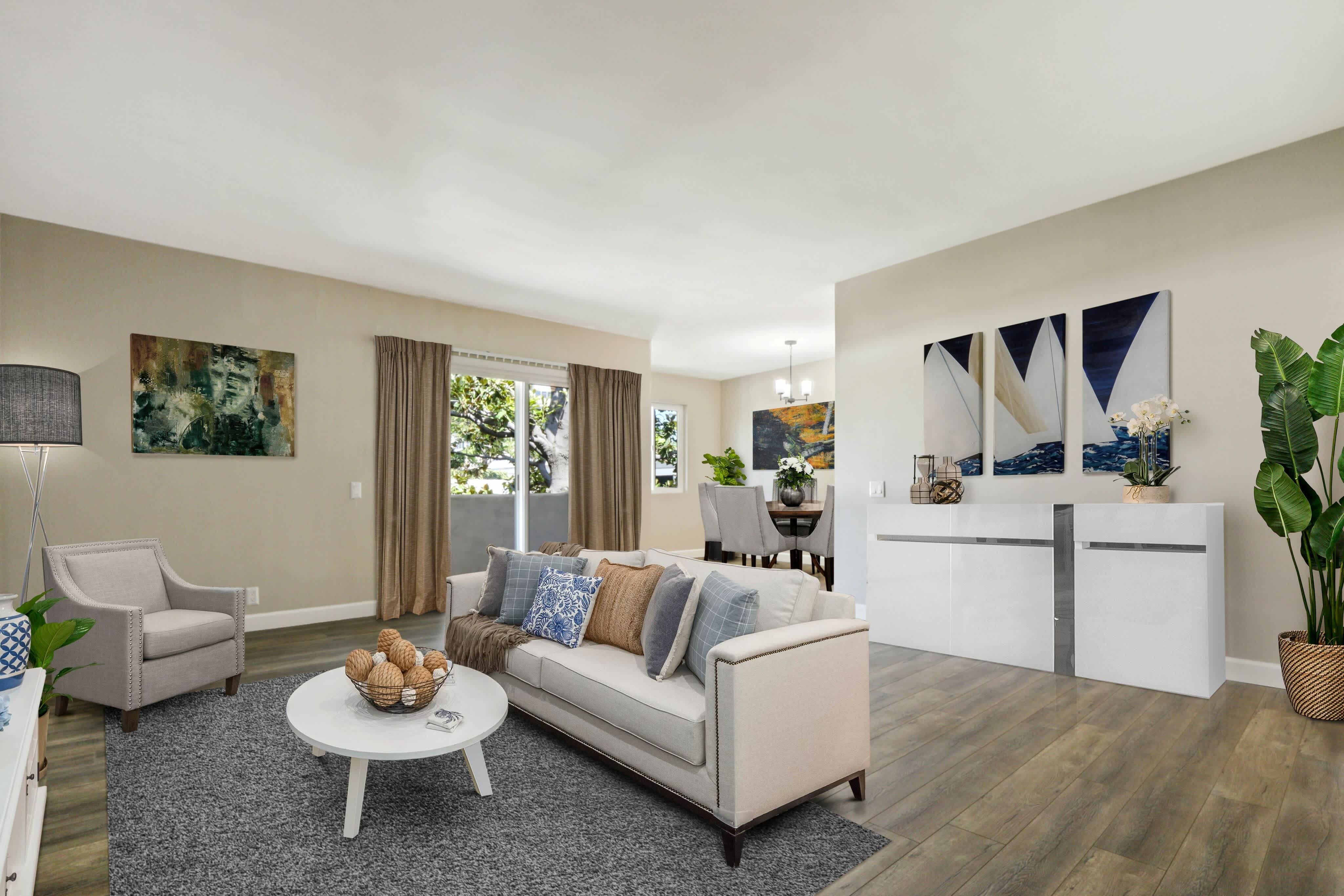 720 Louise Apartments – photo 4