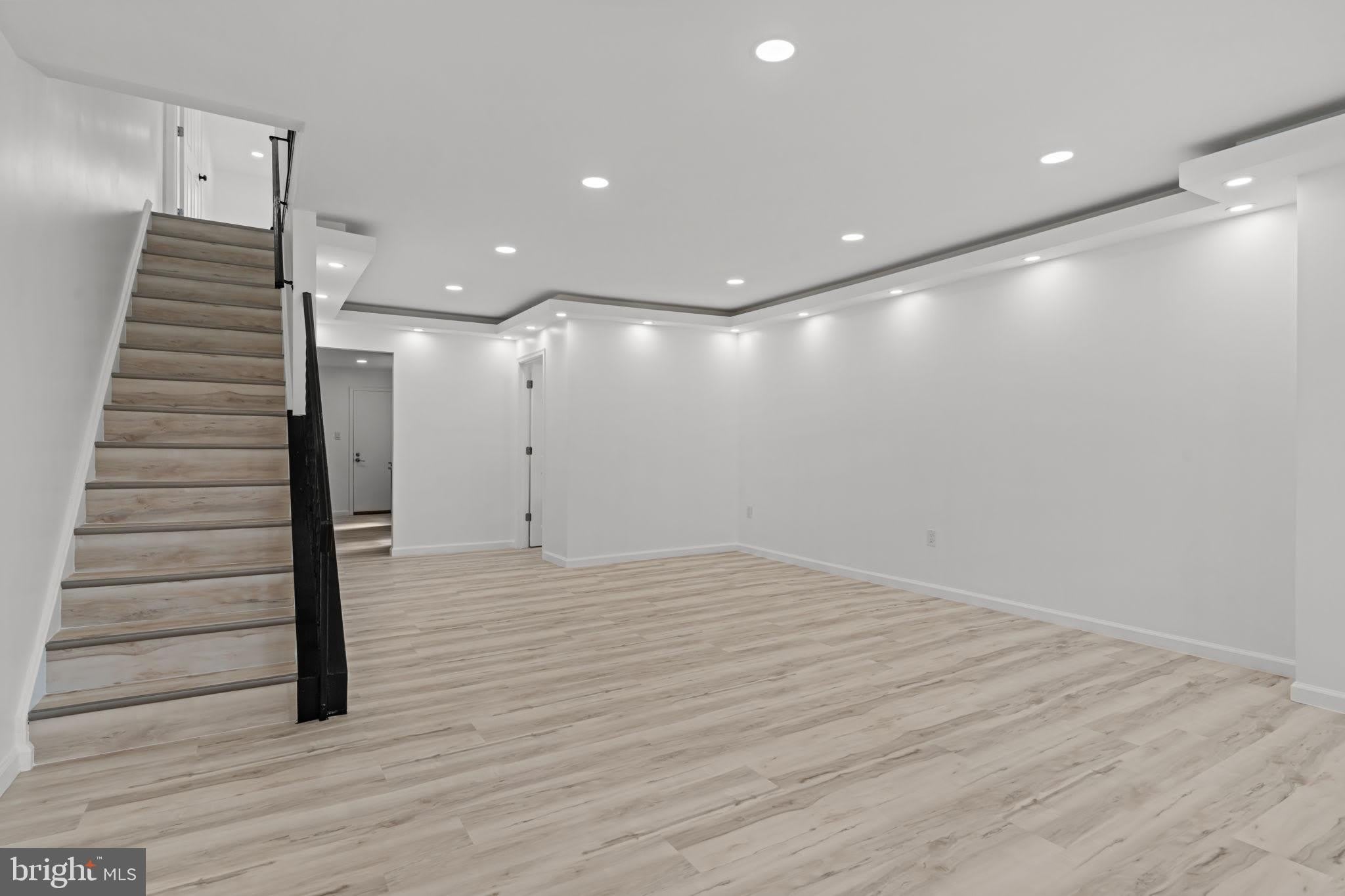 1933 N PALETHORP Street – photo 3
