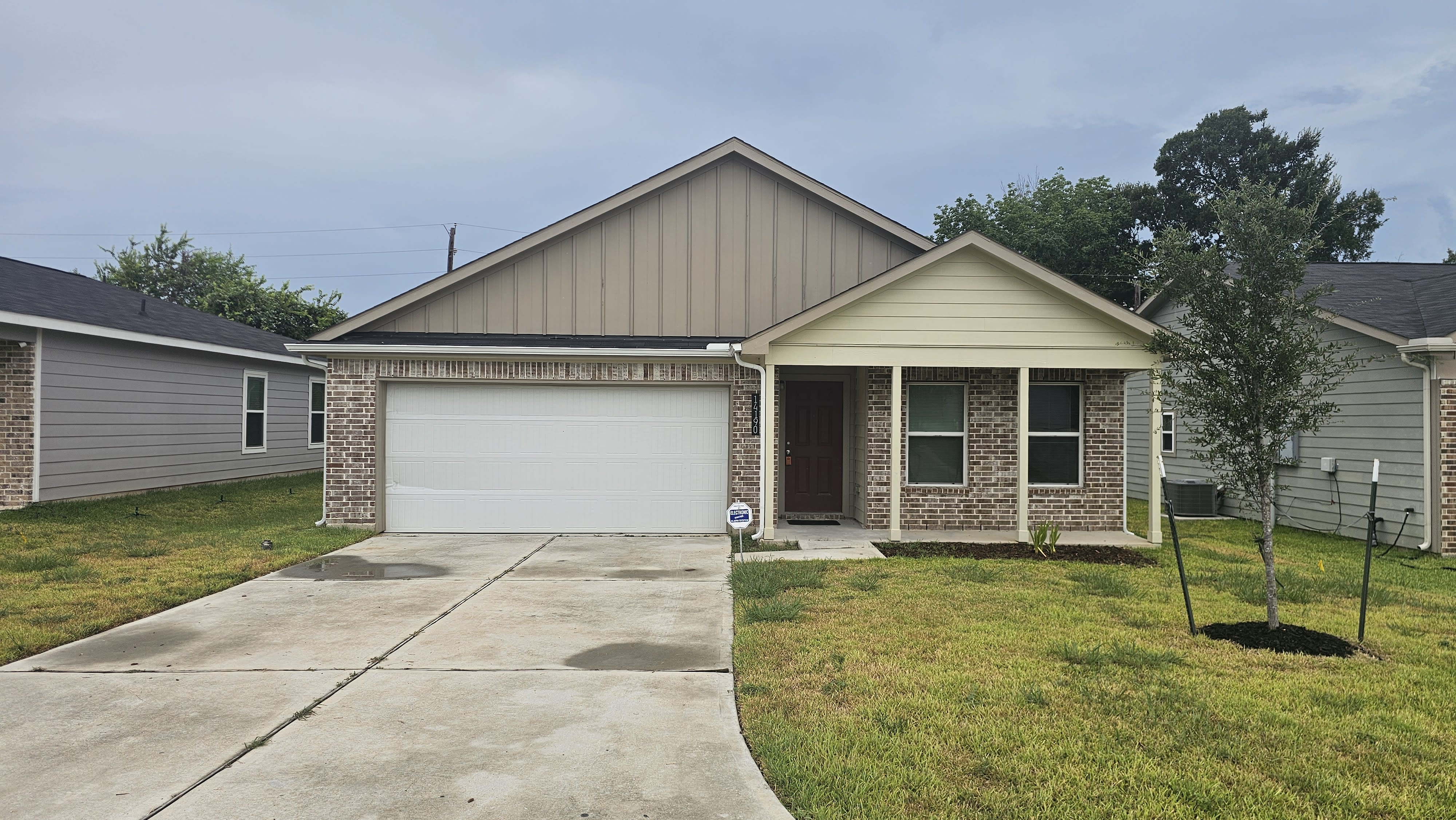 14190 Green Wing Cir – photo 1