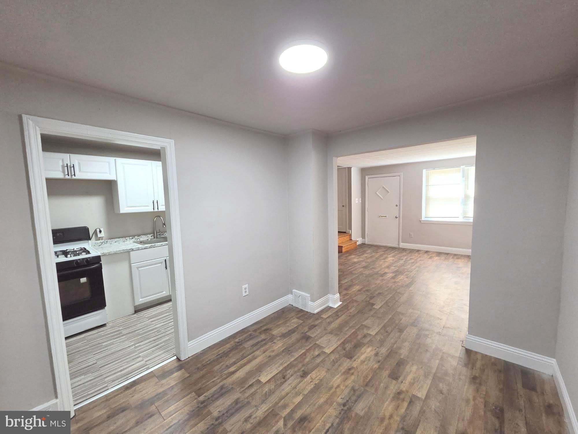 6653 PERRY Avenue – photo 5